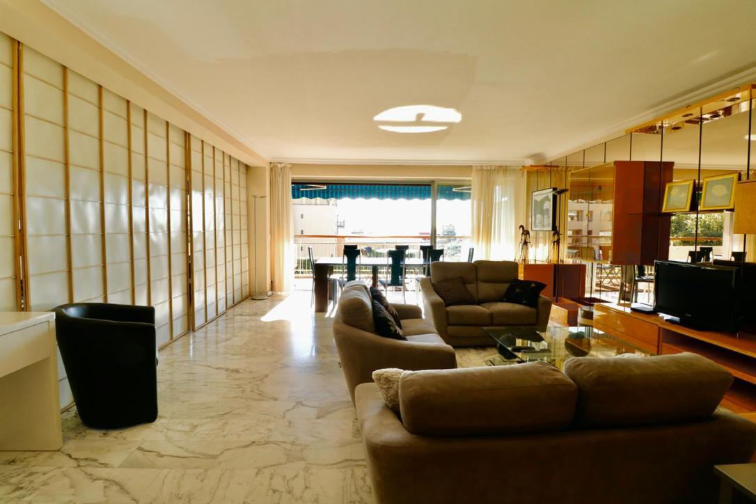 2, 3 And 4 Bedroom Sea View Forville Apartments 5 Mins From The Palais Cannes Kültér fotó