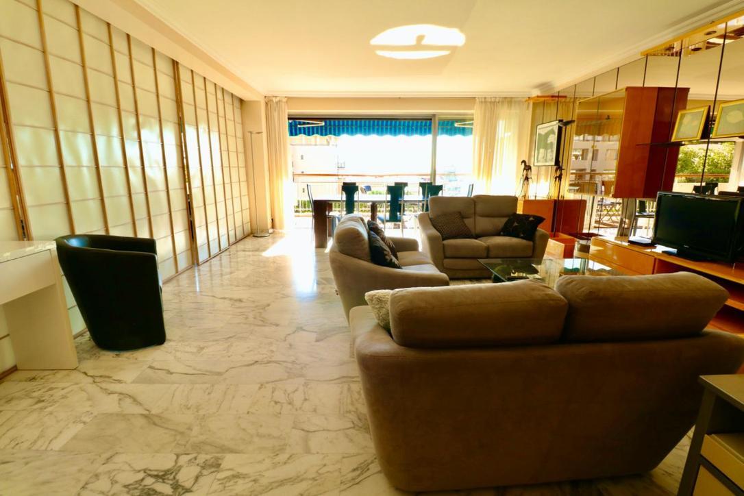 2, 3 And 4 Bedroom Sea View Forville Apartments 5 Mins From The Palais Cannes Kültér fotó