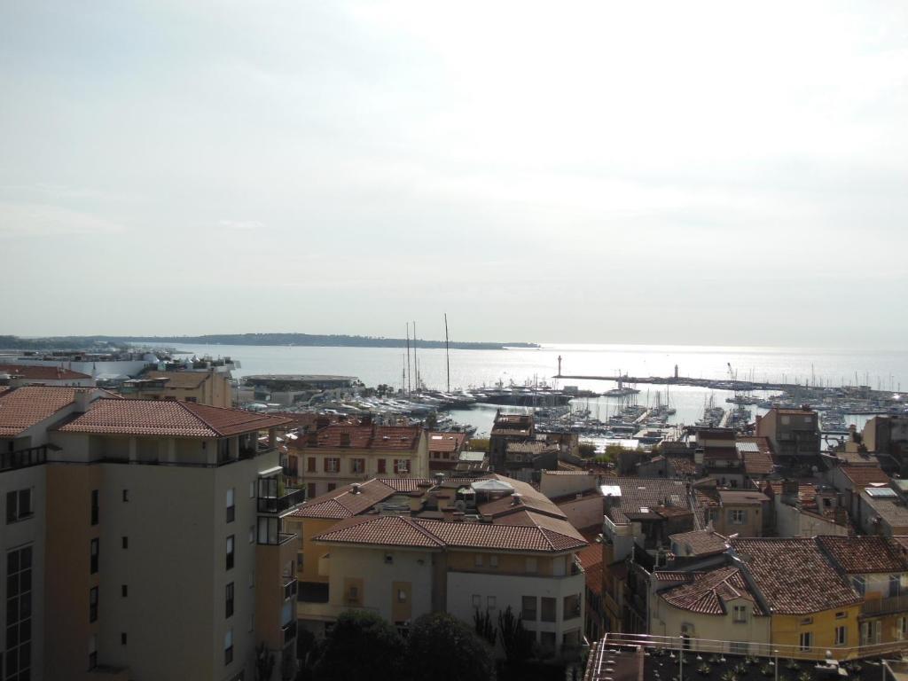 2, 3 And 4 Bedroom Sea View Forville Apartments 5 Mins From The Palais Cannes Szoba fotó